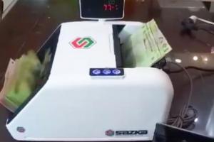 MÁY ĐẾM TIỀN SAZKA - TB2019